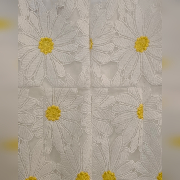 Hutch Daisy Dress - Picture 3 of 4